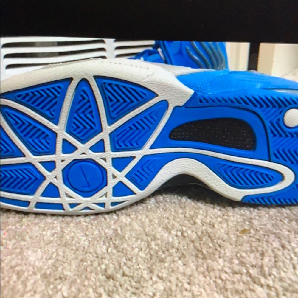 Men Shoes Nike Sonic Flight